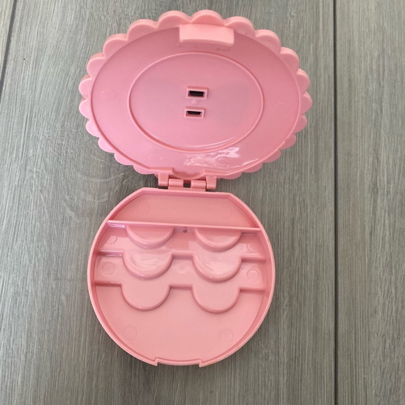 false eyelash case BN - Picture 3 of 3